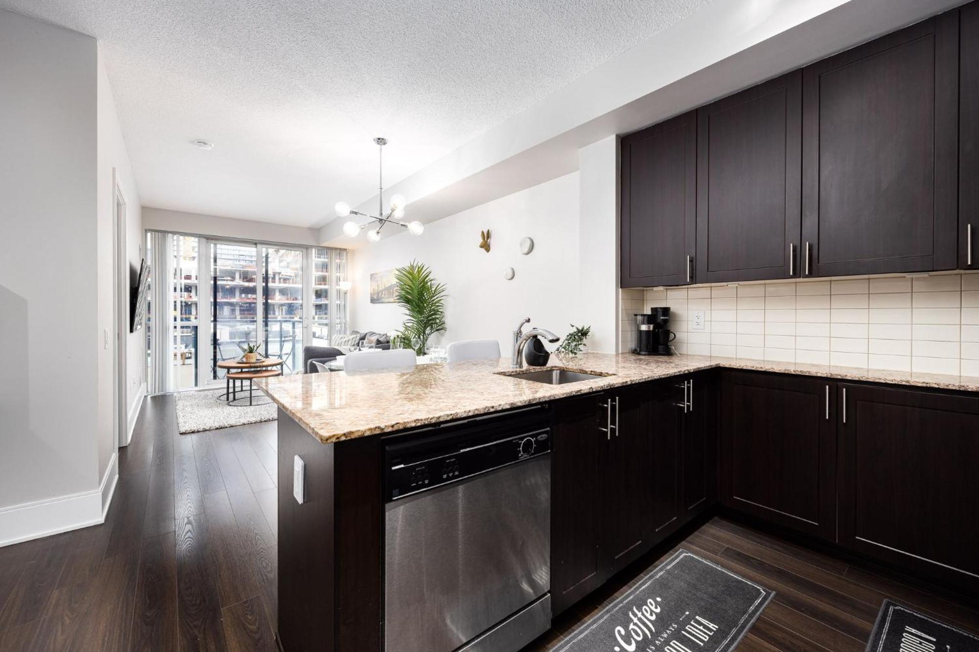 Dwtn Condo Near Cn Tower! W/ Free Parking Toronto Luaran gambar